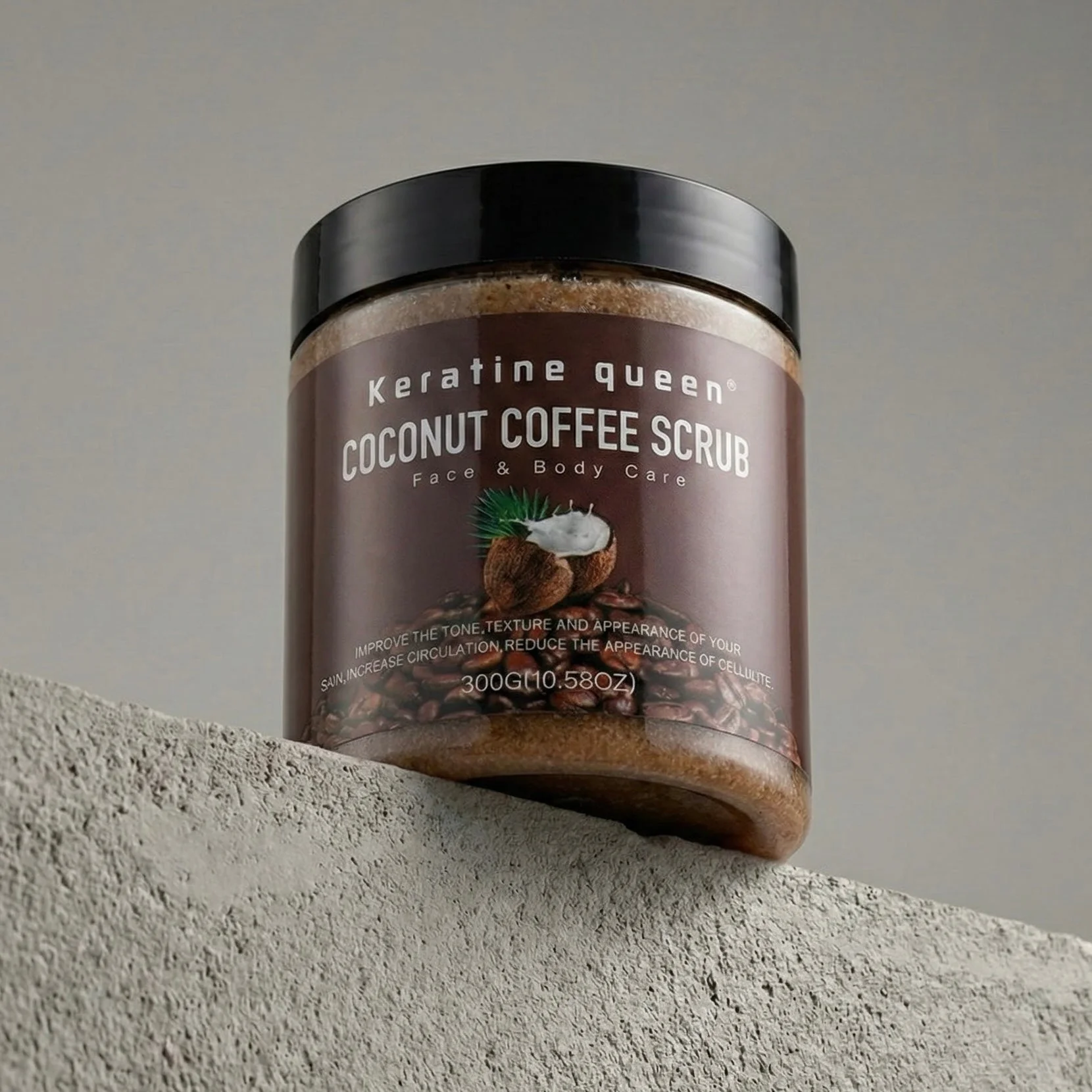 Скраб для тіла з ароматом кави Keratine Queen, 300 г